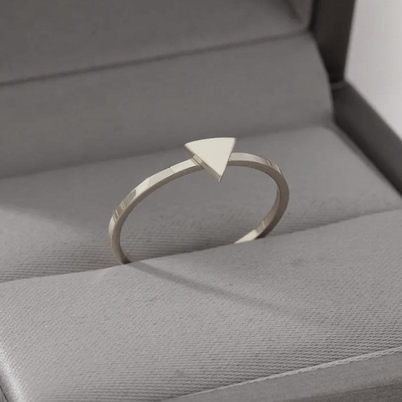 tiny_triangle_silver_1200x1200