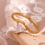 Brilliant Triangle Serenity Ring™
